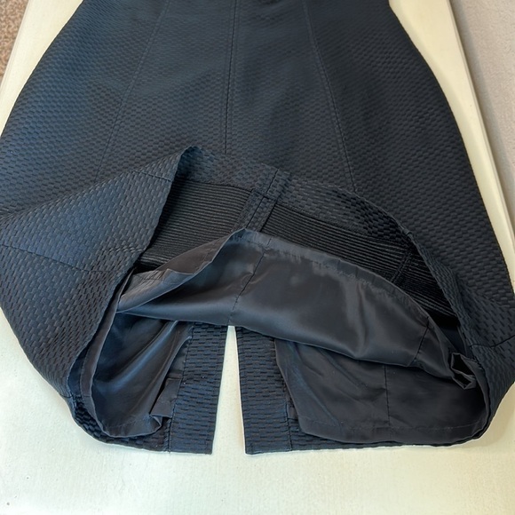 Talbots Silk Blend Textured Fully Lined Classic Little Black Dress Size 8P - Picture 10 of 16